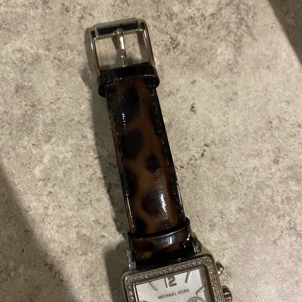 Michael Kors Leather, Tortoise and Silver Watch - Picture 9 of 16